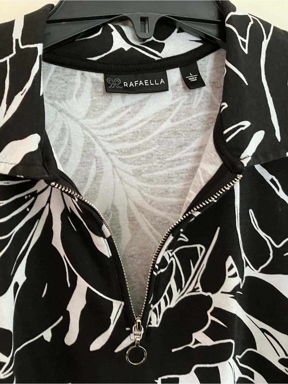 Rafaella Black & White Floral Zip Pullover
